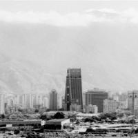 Panorámica de Caracas (alrededor de Plaza Venezuela) en julio de 1977, compuesta con un par de fotos antiguas que encontré recientemente.